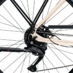 Bagnav med Shimano CS-HG201-9speed kassette på Giant Liv Allure RS 2