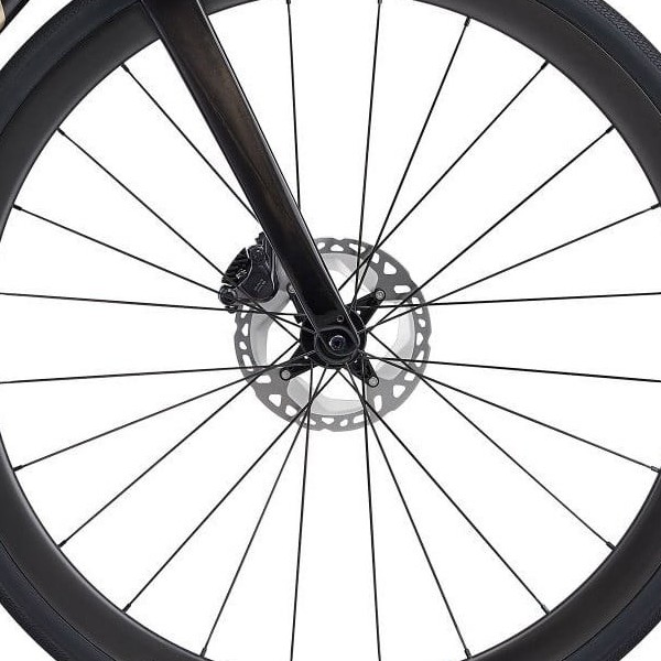 front hub på Giant Liv Avail Advanced Pro 1