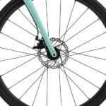 front hub på Giant Liv Avail AR 3