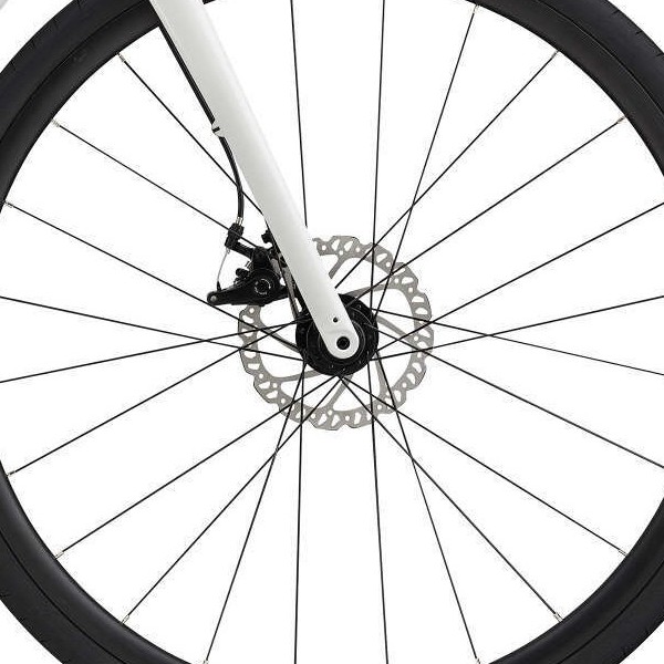 front hub på Giant Liv Avail AR 4