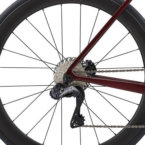 Bagnav på Giant Propel Advanced Pro 0