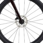front hub på Giant Revolt Advanced 1