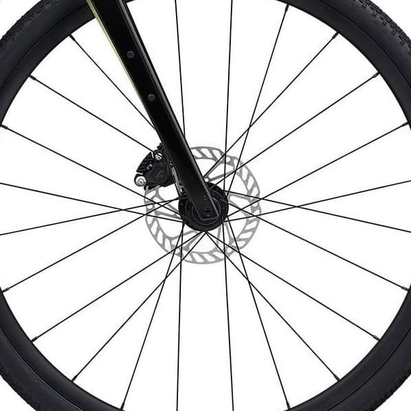 front hub på Giant Revolt Advanced 2