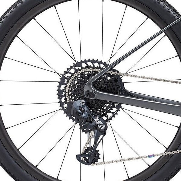 Bagnav på Giant Revolt X Advanced Pro 0