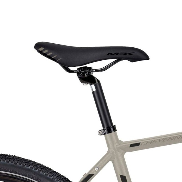 Sadel på MBK Cheyenne 650B