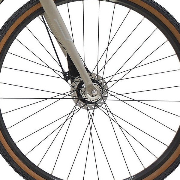 front hub på MBK Octane Gravel Urban