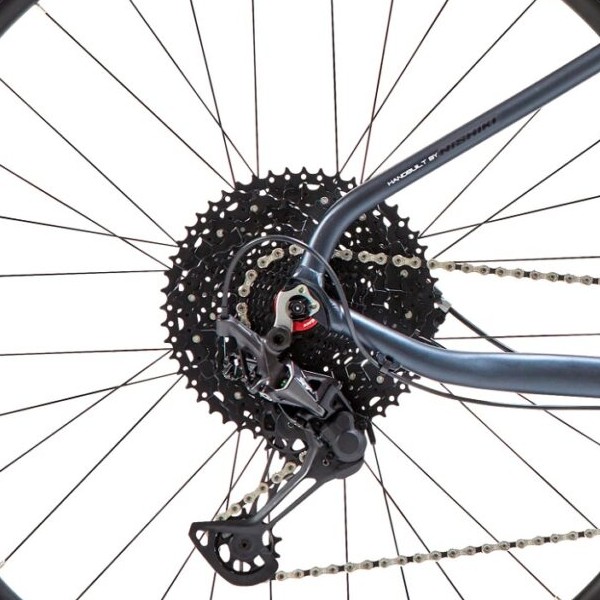 Bagnav på Nishiki Pinnacle