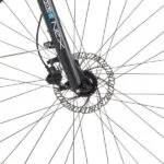 Fornav med Lite XCD asymetrisk fælg på Nishiki XC Five