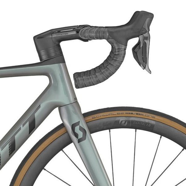 Styr på Scott Addict RC 15