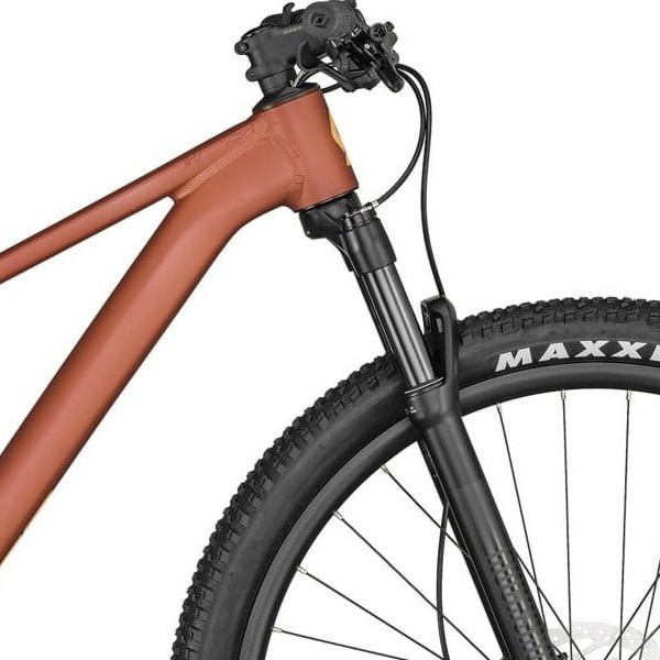 Styr på Scott Contessa Scale 940