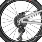 Bagnav på Scott Scale RC 400