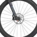 Fornav med Syncros Silverton 2.5-30 CL fælg på Scott Spark RC Team
