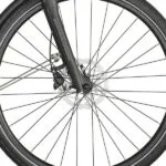 Fornav med Cross X17 Disc 32h fælg på SCOTT Sub Tour eRIDE 20