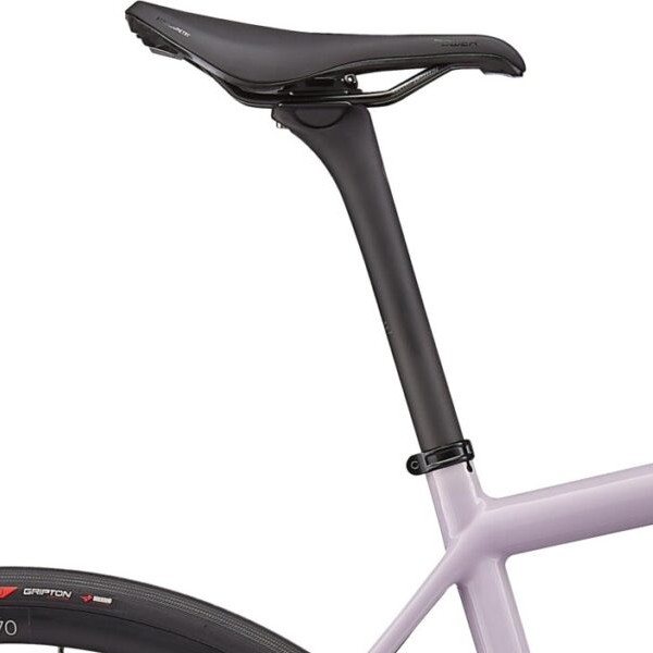 Sadel på Specialized Aethos Comp