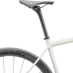 Sadel Body Geometry Power Pro with Mirror på Specialized Aethos Pro