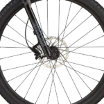 Fornav Alloy front hub på Specialized Chisel Hardtail