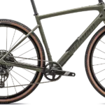 Kranksæt SRAM Apex DUB Wide på Specialized Diverge Comp Carbon