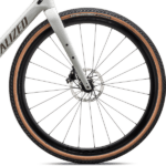 front hub på Specialized Diverge Expert Carbon
