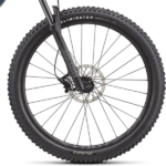 front hub på Specialized FUSE SPORT 27.5