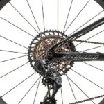 Bagnav med SRAM XX1 Eagle AXS bagskifter på Specialized S-Works Epic