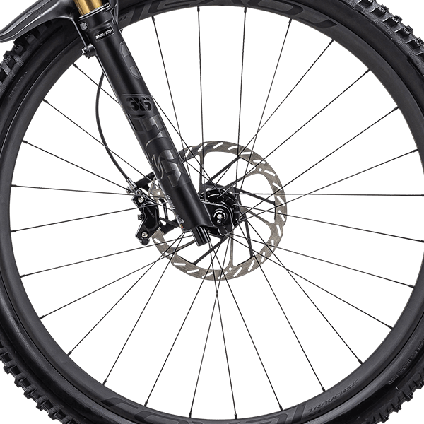 front hub på Specialized S-Works Stumpjumper EVO