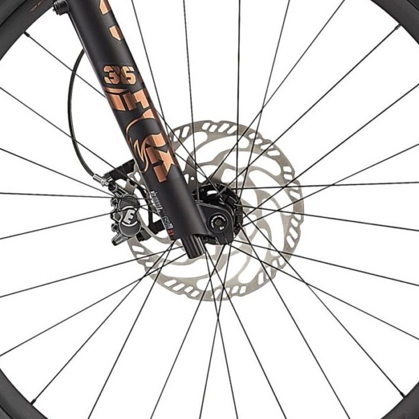 front hub på Specialized S-Works Turbo Levo SL