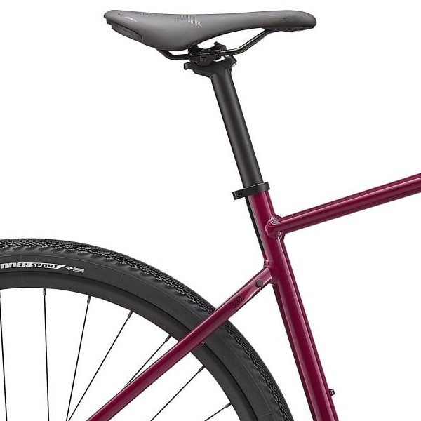 Sadel på Specialized Sirrus X 3.0