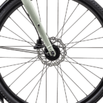 front hub på Specialized Sirrus X 3.0 Step-Through EQ
