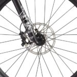 front hub på Specialized Stumpjumper Comp Alloy