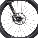 front hub på Specialized Stumpjumper EVO Expert