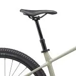 Sadel med JD Dropper sadelpind på Cannondale Trail 1