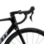 Styr på Giant Defy Advanced 2