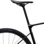 Sadel Giant Approach på Giant Defy Advanced 2