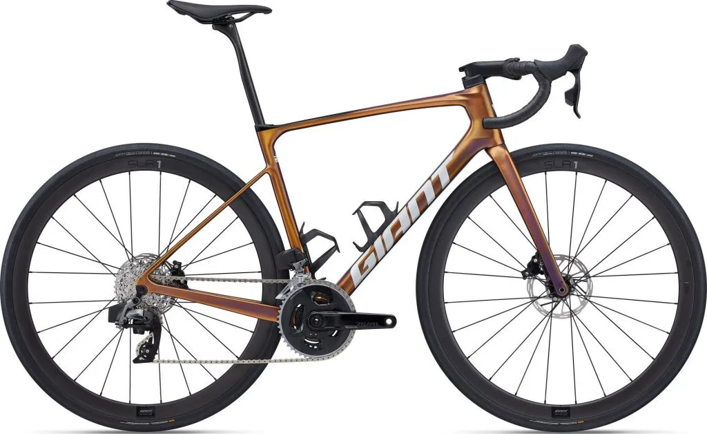 Giant Defy Advanced Pro 1 2025 - Meteor Storm