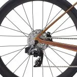 Bagnav på Giant Defy Advanced Pro 1