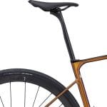 Sadel Giant Fleet SL på Giant Defy Advanced Pro 1