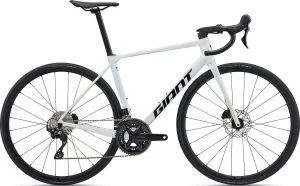 Giant TCR Advanced 2 2025 – Illusion White