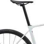Sadel Giant Approach på Giant TCR Advanced 2