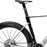Sadel på Factor OSTRO VAM 2.0 SRAM RED