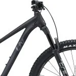 Styr Giant Connect Trail på Giant Liv Embolden 1