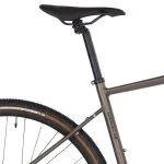 Sadel på Principia Gravel 10 Shimano Claris
