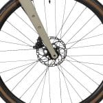 front hub på Principia Gravel 30 Shimano GRX400