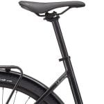 Sadel på Specialized Sirrus X 3.0 Step-Through EQ