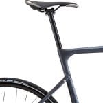 Sadel på Avenue Empire Carbon Alfine Belt