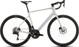 Cube Attain C:62 SLX 2026 – Sleekgrey´n´Prism
