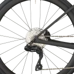 Bagnav på Scott Addict 30
