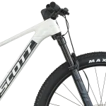 Styr Syncros Fraser 2.0 XC Alloy 6061 D.B på Scott Spark RC Team