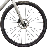 Fornav med 700C disc fælg på Specialized Sirrus X 2.0