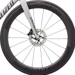 Fornav med Roval Rapide CL III fælg på Specialized Tarmac SL8 Pro