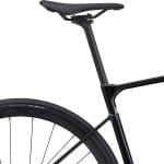 Sadel på Giant Defy Advanced 2